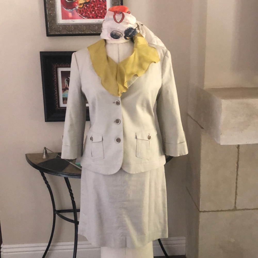 Linen Business Suit W/ Blouse